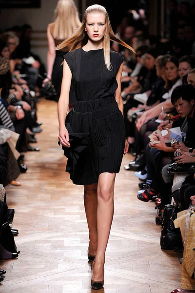 Look 6